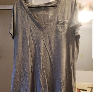 V neck tee